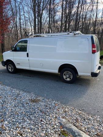Chevy Express 2500 Work Van - cars & trucks - by owner - vehicle... for sale in Preston, CT – photo 4