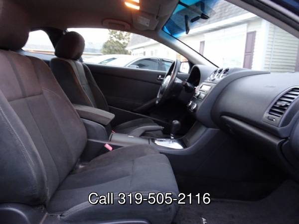 2010 Nissan Altima S - - by dealer - vehicle for sale in Waterloo, IA – photo 15