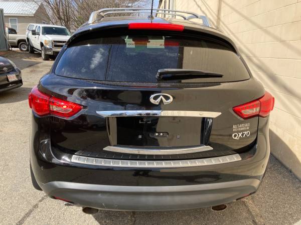 2015 Infiniti QX70 2 Owner, NO Accidents listed, navigation AWESOME for sale in Peabody, MA – photo 5