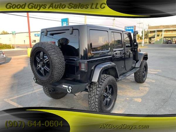 2011 Jeep Wrangler Unlimited / Nav / 37" tires / Heated Seats / SALE for sale in Anchorage, AK – photo 7