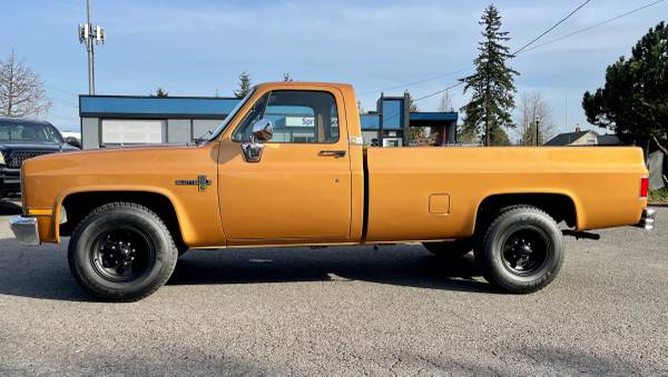 1984 Chevy C20, mostly restored! NEW Paint! NEW interior, Rebuilt for sale in Lake Oswego, OR – photo 13