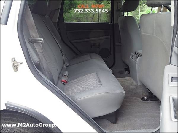 2007 Jeep Grand Cherokee Laredo 4dr SUV 4WD - - by for sale in East Brunswick, PA – photo 7