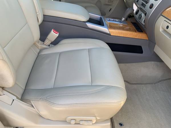 2008 Infiniti QX56 4x4 3rd Row SUV loaded sunroof DVD captains... for sale in Cleveland, TN – photo 15