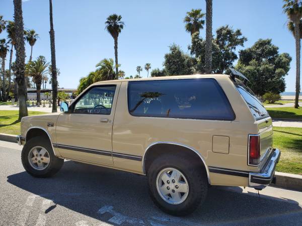 Restored 1985 Chevy Blazer - Runs Fantastic - Many New for sale in Santa Monica, CA – photo 17