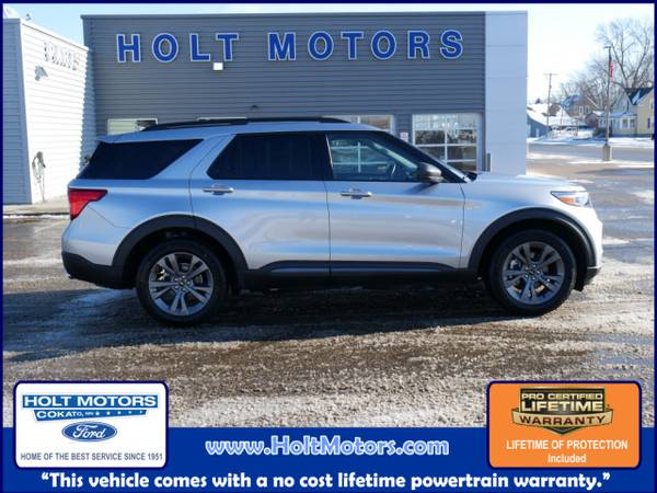 2021 Ford Explorer XLT - - by dealer - vehicle for sale in Cokato, MN – photo 2