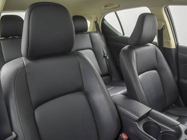2017 Lexus CT CT 200h Hatchback 4D hatchback WHITE - FINANCE ONLINE for sale in Bakersfield, CA – photo 5