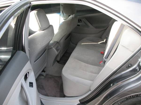 2008 Toyota Camry 4dr Sdn I4 Man LE (Natl) - cars & trucks - by... for sale in Roy, WA – photo 13