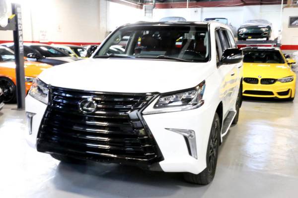 2018 Lexus LX 570 LX 570 White On Red , Third Row Seating , Rear Ent... for sale in STATEN ISLAND, NY – photo 17
