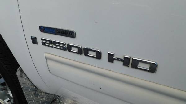 2008 GMC Sierra 2500HD SLT Diesel 4X4 Crew Cab Z71 Pickup Truck w... for sale in Hudson, NY – photo 7