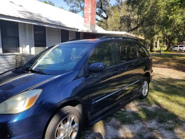 Handicap van with ramp Toyota - cars & trucks - by owner - vehicle... for sale in Lake Alfred, FL – photo 2