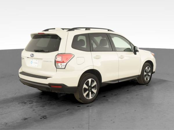 2018 Subaru Forester 2 5i Premium Sport Utility 4D hatchback White for sale in Sausalito, CA – photo 11