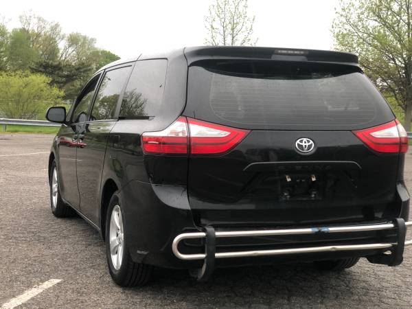 2015 Toyota Sienna - - by dealer - vehicle automotive for sale in Bronx, NY – photo 4