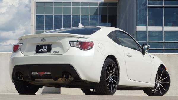 2015 Scion FR-S *(( 6 SPEED MANUAL FRS ))* Pearl White !! for sale in Austin, TX – photo 6