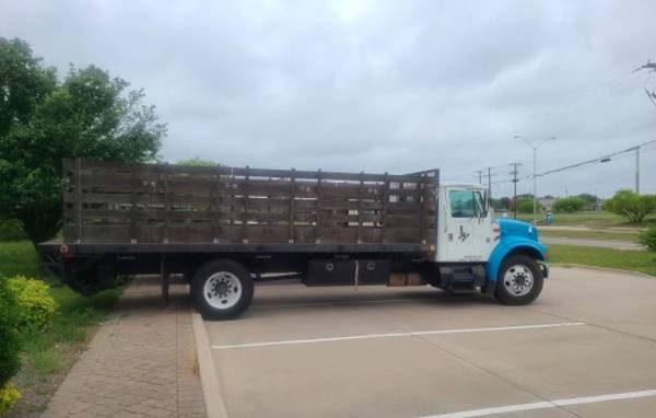 2000 International Commercial Truck for sale in Fort Worth, TX – photo 2
