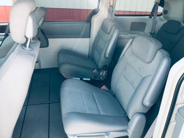 2010 Chrysler Town and country Minivan - 160xxx miles - cars & for sale in Charleston, IN – photo 11