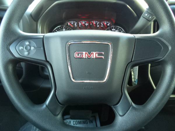 2016 GMC Sierra 2500HD Crew Cab 6.0L V8 4x4, low miles - cars &... for sale in sturgis, WY – photo 12