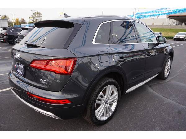 2018 Audi Q5 2.0 TFSI Tech Prestige - cars & trucks - by dealer -... for sale in Knoxville, TN – photo 4