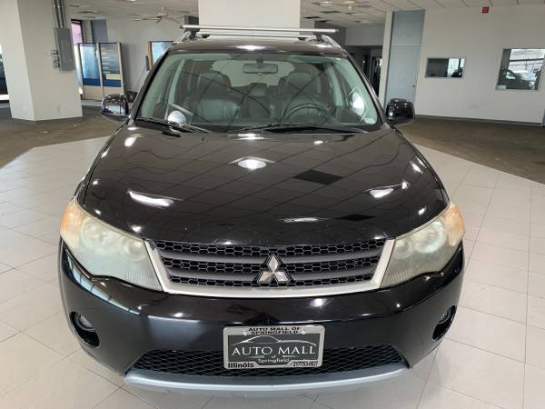 2008 Mitsubishi Outlander XLS - - by dealer - vehicle for sale in Springfield, IL – photo 2