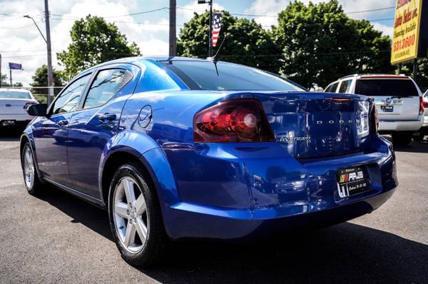 2012 Dodge Avenger 4dr Sdn SXT - - by dealer - vehicle for sale in Cleveland, OH – photo 6