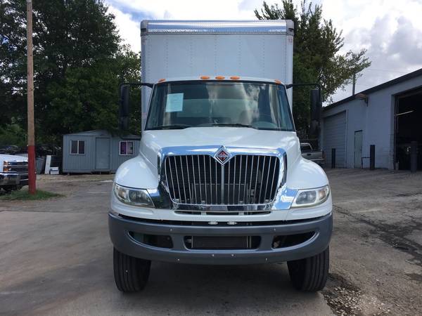 2015 INTERNATIONAL 4300 26ft Box Truck W/Liftgate 6.7L CUMMINS... for sale in Arlington, LA – photo 9