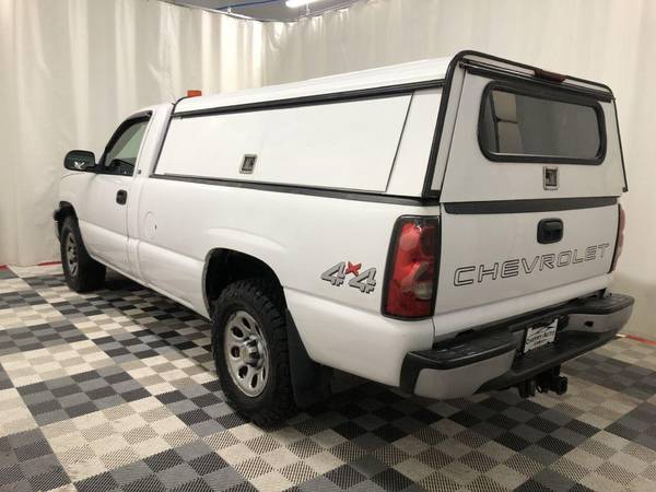 2005 CHEVROLET SILVERADO 4WD - cars & trucks - by dealer - vehicle... for sale in North Randall, OH – photo 5