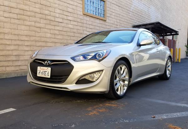 Sporty 2014 Hyundai Genesis Coupe - Very clean! - cars & trucks - by... for sale in Los Altos, CA – photo 3