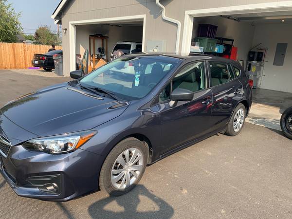 Only 19K Miles! 2017 Subaru Impreza 2.0i Wagon 4D - cars & trucks -... for sale in Central Point, OR – photo 4