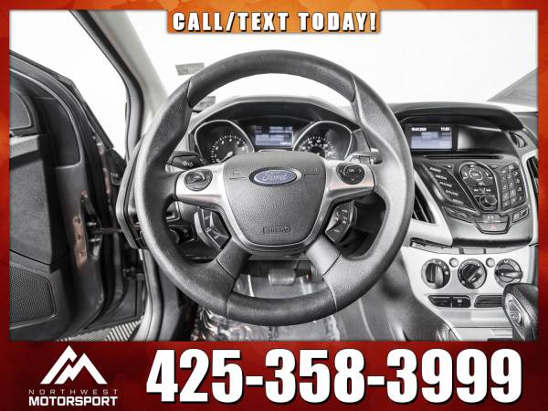2013 *Ford Focus* SE FWD - cars & trucks - by dealer - vehicle... for sale in Everett, WA – photo 16