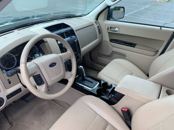 2010 FORD ESCAPE 49K miles , 4x4, FULLY LOADED , see pics for sale in Reston, District Of Columbia – photo 9