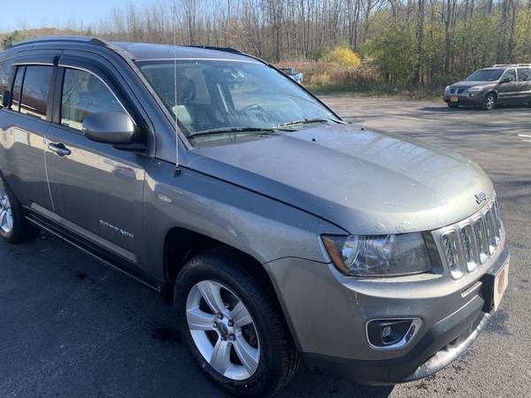 2014 JEEP COMPASS LATITUDE 4X4! HEATED LEATHER! TOUCH SCREEN... for sale in N SYRACUSE, NY – photo 5