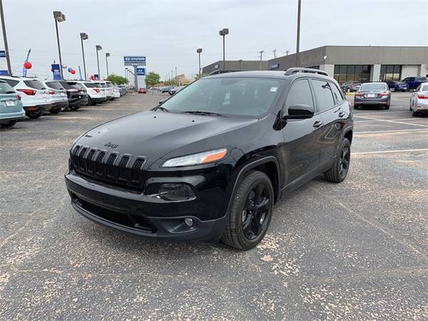 2018 Jeep Cherokee Latitude suv - - by dealer for sale in El Paso, TX – photo 3