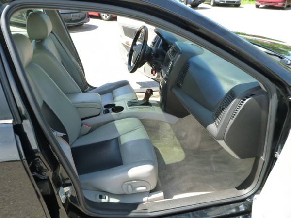 2004 CADILLAC CTS CLEAN LOADED BLACK ON BLACK LEATHER ROOF NICE CAR for sale in Milford, ME – photo 13