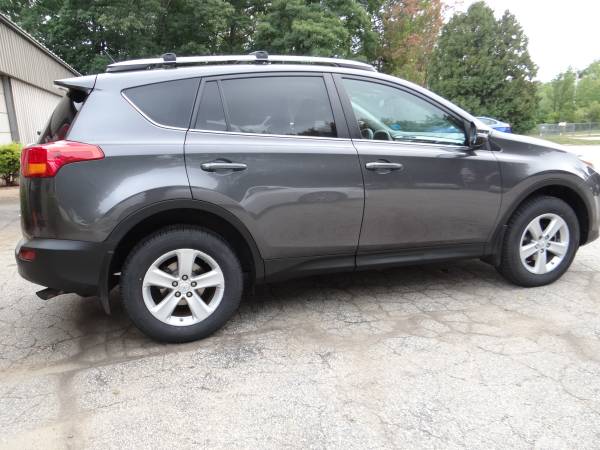 2014 Toyota Rav4 XLE - 4 Cyl - - by dealer - vehicle for sale in Londonderry, MA – photo 8