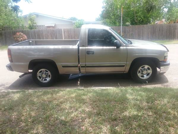 2000 Chevy Silverado 1500 single cab short bed - cars & trucks - by... for sale in Harlingen, TX – photo 2