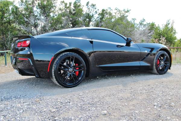 2014 CHEVROLET CORVETTE Z51 - 7 SPEED MANUAL - LOW MILES - BLK ON BLK! for sale in Liberty Hill, TX – photo 10