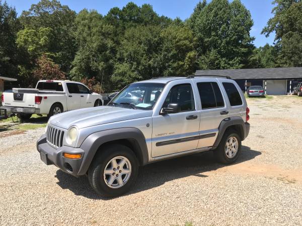 2004 Jeep Liberty - cars & trucks - by owner - vehicle automotive sale for sale in DALLAS, NC – photo 5