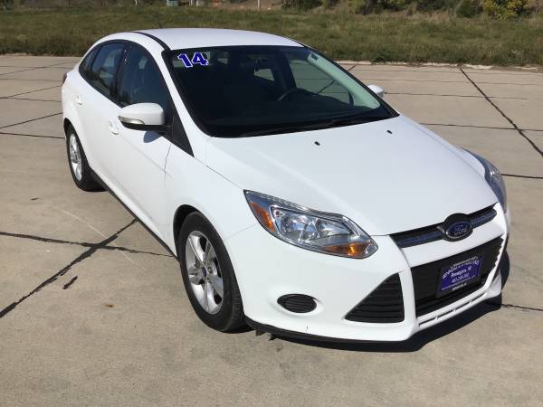 2014 Ford Focus SE - ONLY 31K MILES - Financing Available - cars &... for sale in Bennington, NE – photo 5