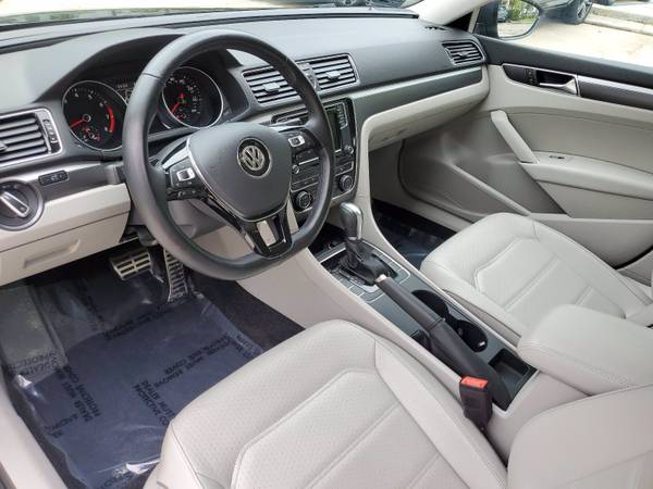 2017 *Volkswagen* *Passat* *R-Line w/Comfort Pkg Automa - cars &... for sale in Coconut Creek, FL – photo 18