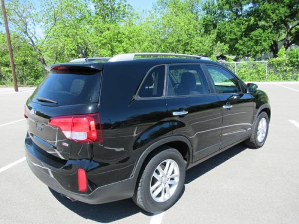 2014 Kia Sorento AWD 4dr I4 LX - - by dealer - vehicle for sale in Cleburne, TX – photo 8