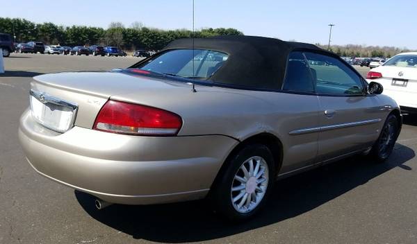 2002 CHRYSLER SEBRING LXi CONVERTIBLE, 2 7L V6, clean, runs good for sale in Coitsville, OH – photo 3