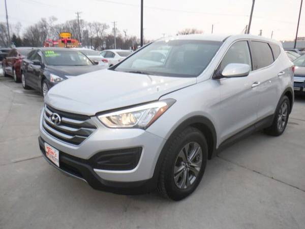 2015 Hyundai Santa Fe Sport - - by dealer - vehicle for sale in Des Moines, IA – photo 10