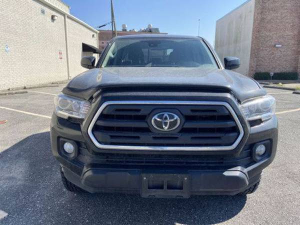 ►►►2018 Toyota Tacoma Double Cab - cars & trucks - by dealer -... for sale in Metairie, LA – photo 11