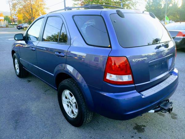2004 KIA SORENTO AWD*52K MILES ONLY⭐ + 6 MONTH WARRANTY - cars &... for sale in Front Royal, VA – photo 2