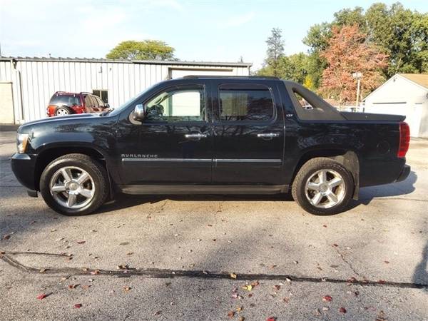 2010 Chevrolet Avalanche LTZ - cars & trucks - by dealer - vehicle... for sale in Oconto, WI – photo 7