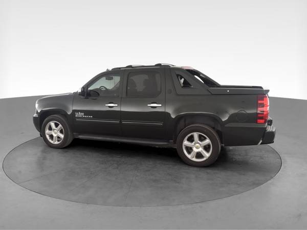 2013 Chevy Chevrolet Avalanche Black Diamond LT Sport Utility Pickup... for sale in Chicago, IL – photo 6