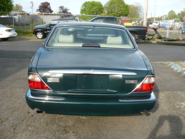 PARTS HAVE BEEN SOLD! not complete now! 1998 Jaguar XJ8-WHOLE-PARTS for sale in Milford, NY – photo 7