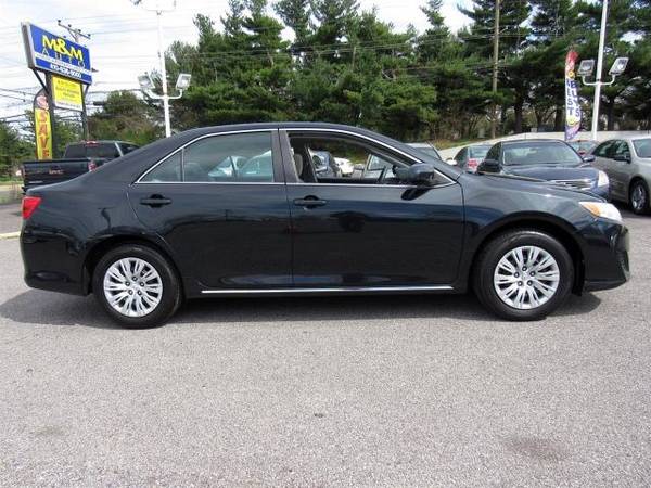 2012 Toyota Camry SE - cars & trucks - by dealer - vehicle... for sale in Baltimore, MD – photo 7