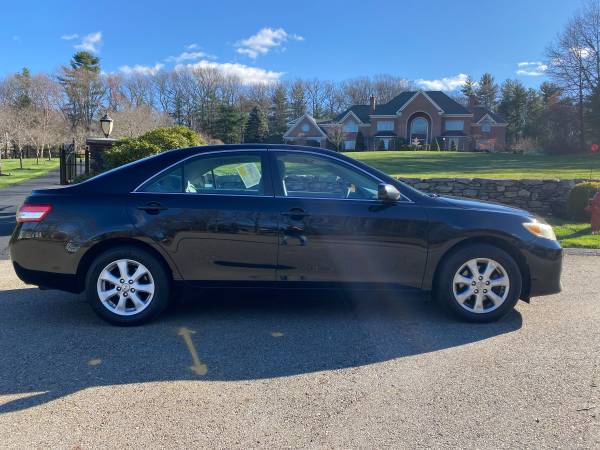 2011 TOYOTA CAMRY LOW MILES NAVIGATION!!!! - cars & trucks - by... for sale in Northborough, MA – photo 7