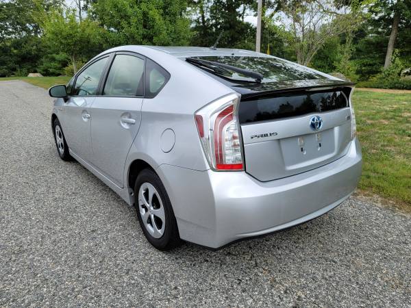 2012 Toyota Prius Hybrid II - cars & trucks - by dealer - vehicle... for sale in Exeter, RI – photo 5