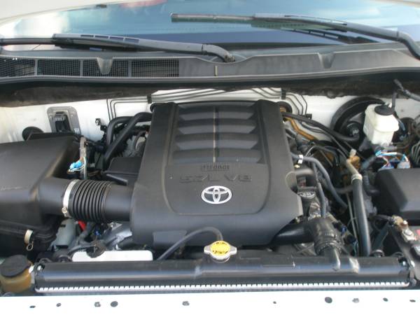 2011 TOYOTA TUNDRA - cars & trucks - by dealer - vehicle automotive... for sale in Miami, FL – photo 12